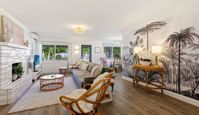 Saltwater Pool & Spa Retreat in Central Naples