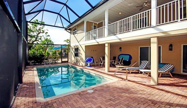 Sanibel Surfsound Home - Heated pool and easy walk to the beach