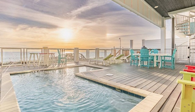 Sea Turtle - Luxury 7BR Beachfront Retreat, Private Pool, 5 Star Reviews!