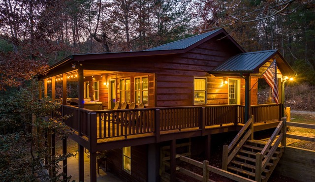 Secluded cabin with hot tub, fireplace, outdoor fire pit and Tent Camping Area! in Cherry Log