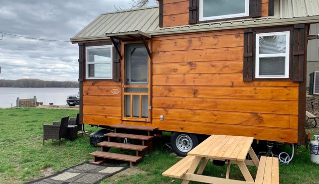 Shady Haven - Tiny Home 1 in Bellevue