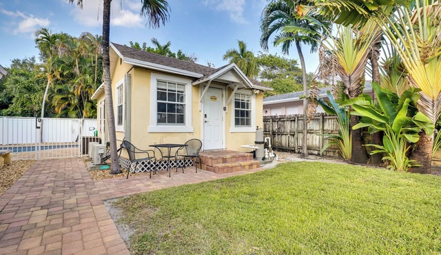 Shared Pool & Backyard: Small & Cozy Guest House