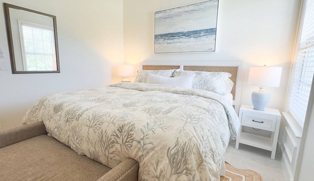 Siesta Key Beach Retreat: Studio & Pool