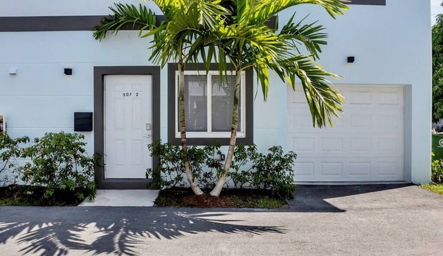 Sistrunk Shades Villa #4 - New Downtown Fort Lauderdale Florida Townhomes