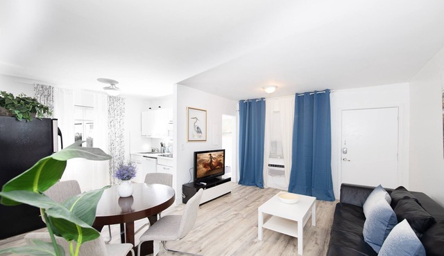 SOFI BEACH APARTMENT