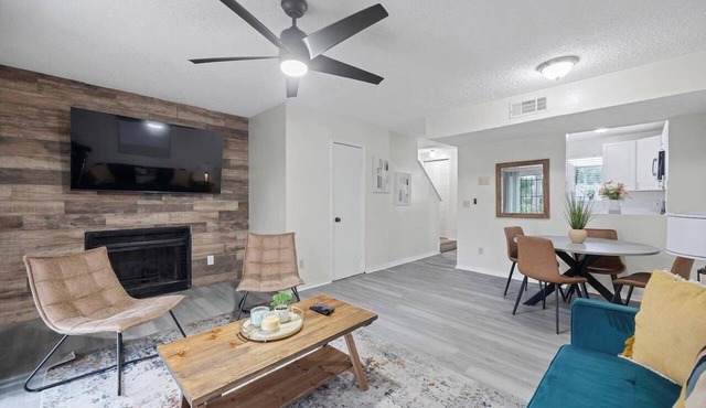 Spacious Downtown Historic Springfield Condo in Jacksonville