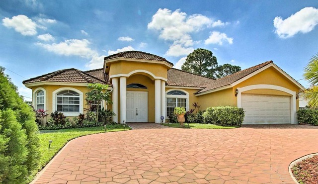 Spacious Port St Lucie Home Near PGA Village!