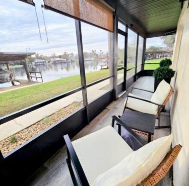 St. Johns Riverside Retreat