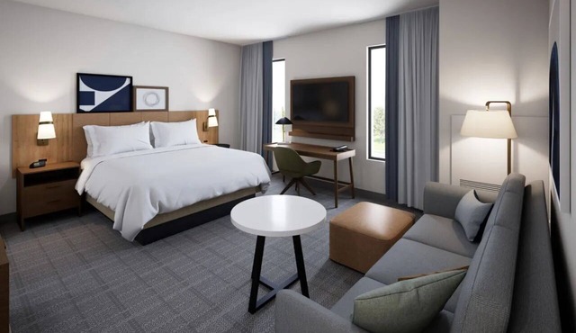 Staybridge Pensacola Int'l Airport King Studio