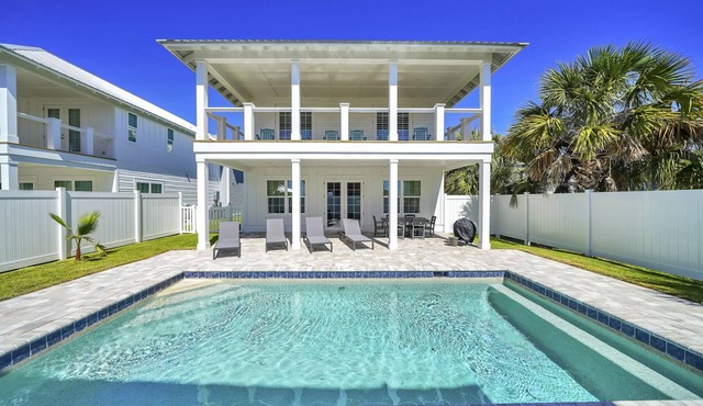 Summer filling fast! Pool! Private Beach Access!