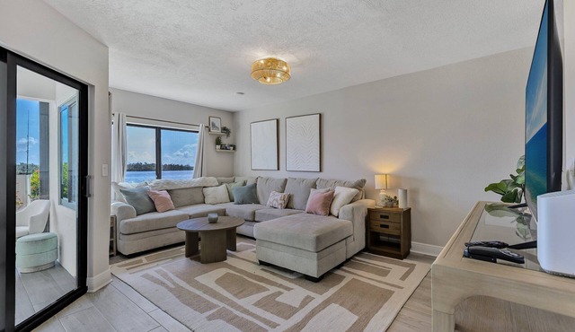 Surf and Sand Suite - Sportsman's Cove at Fort Myers Beach in Fort Myers Beach