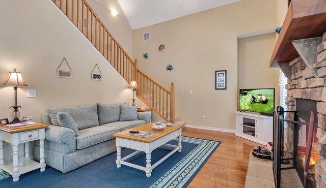 Sweet Key Lime Cottage in Steinhatchee Landing Resort in STEINHATCHEE