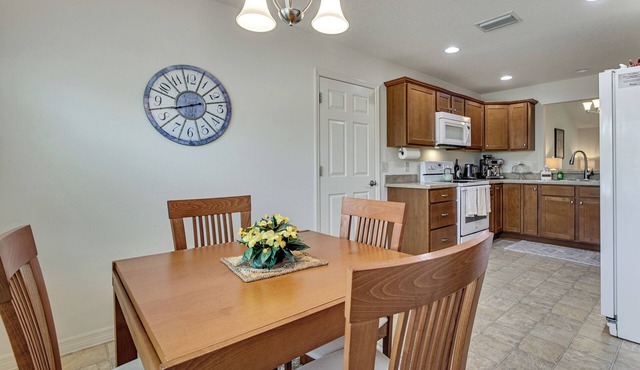 Swim, Golf & Unwind: Home 5 Mi to Lake Sumter!