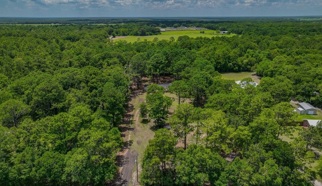 The Baker Rustic Laurel Retreat in Baker