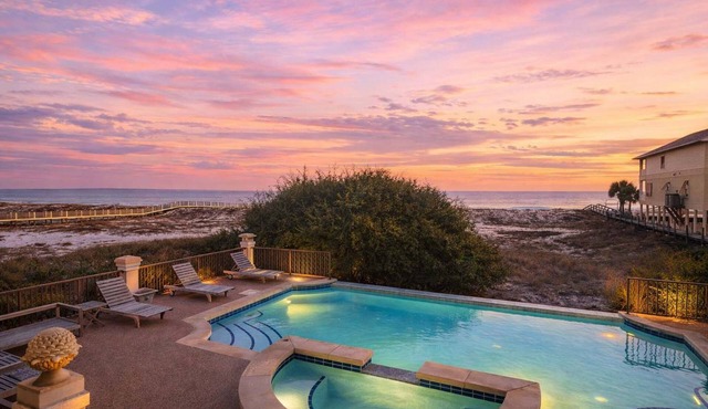 The Gayosa House 9BR Beachfront Oasis with Private Pool Hot Tub