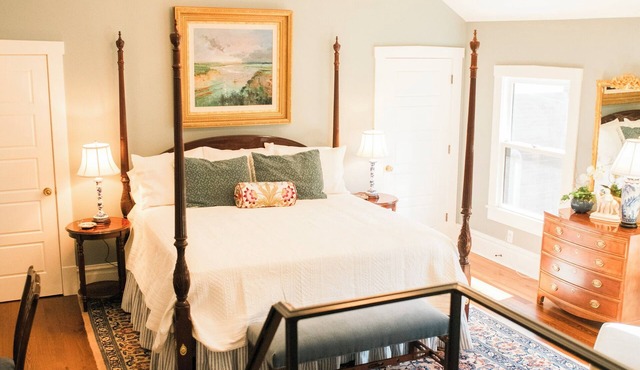 The Parsonage: A Grand 19th Century 4 Bedroom Home in Millersburg
