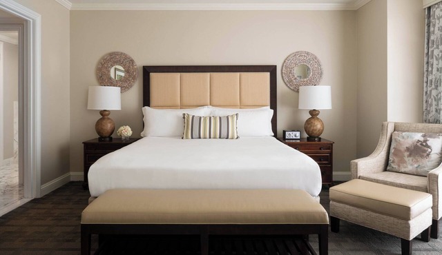 The Ritz-Carlton Naples, Tiburón