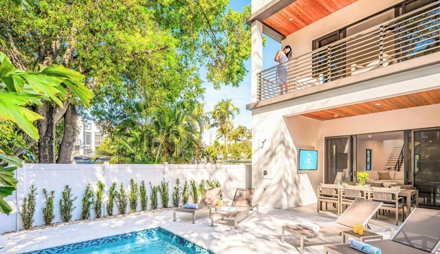 Townhouse/Heated Pool/Centrally Located/Malibu Key Two