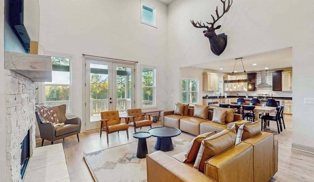 Views, Games, Gatherings in Ellijay