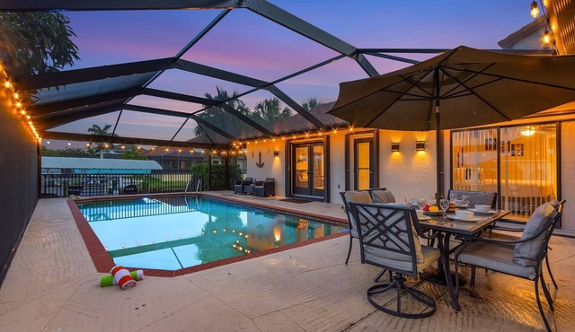 WALK TO BEACH Waterfront Direct Gulf Access South Facing Heated Pool 4 Kings