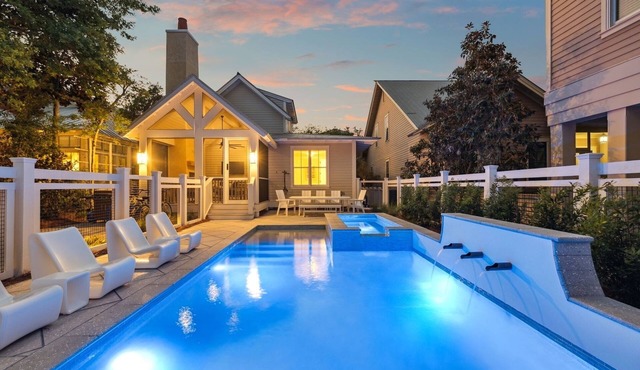 WaterColor Home with Private Pool