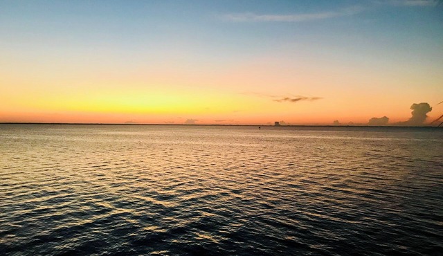 Waterfront Condo, Launch Views, Short-Term, Corporate, Seasonal, Monthly Rental