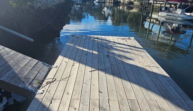 Waterfront Getaway Near 3 Sister Springs