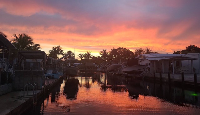 Waterfront Getaway in Key Largo with 60-Foot Dock and Pool