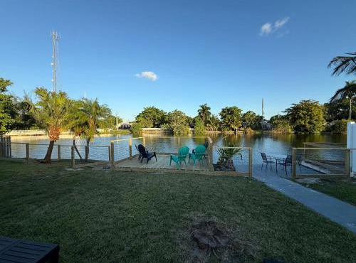 waterfront lake Hollywood hard rock Airport