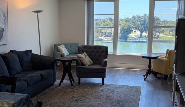 Waterfront Resort Style Condo Near St Pete Beach