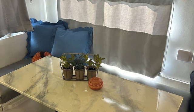 Wonderful 1-bedroom recreational vehicle with AC