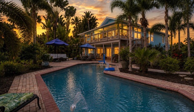 Your Hidden Florida Retreat | 4 King Suites, Luxury Kitchen, Heated Pool & Beach Adventures