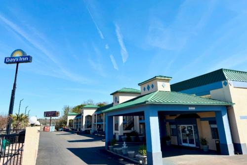Days Inn 