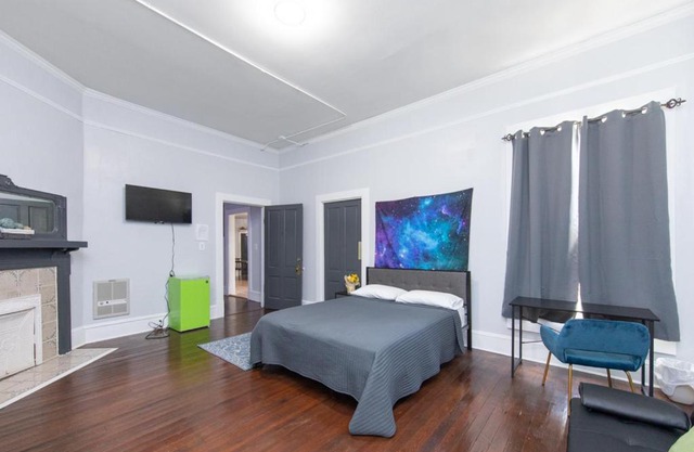 Deluxe double suite rooms rm 1 in Winder