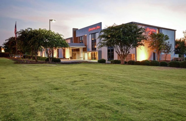 Hampton Inn Auburn 