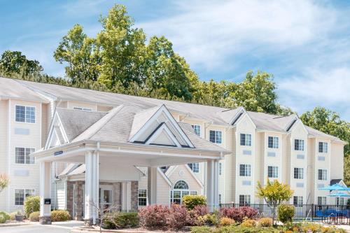 Microtel Inn 