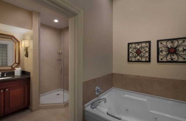 Premium Two Bedroom Resort Villa in Williamsburg