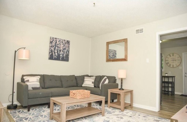 Townhomes The Bay 