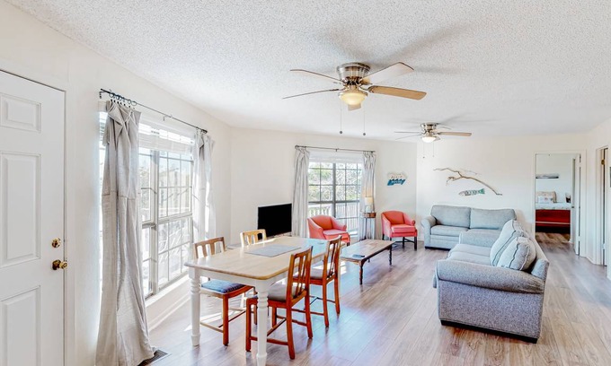 Surf Side Shores House | 100 m² Maisonette ∙ 2 bedrooms ∙ 8 guests
