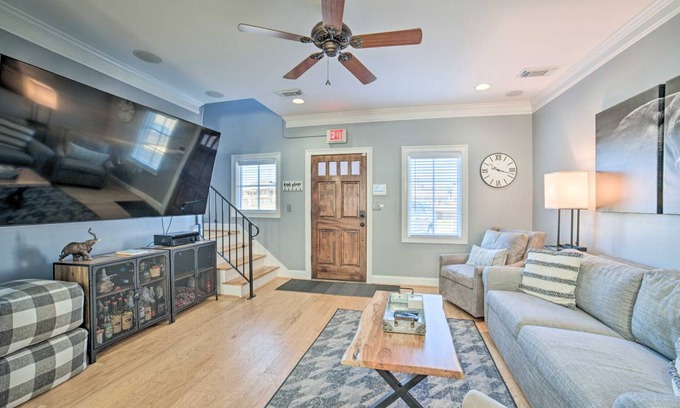 Tuscaloosa Apartment | 107 m² Apartment ∙ 2 bedrooms ∙ 4 guests