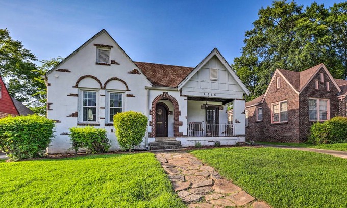 Birmingham House | 155 m² House ∙ 3 bedrooms ∙ 4 guests