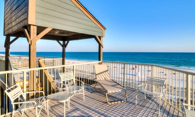 Gulf Shores Apartment | Apartment ∙ 2 bedrooms ∙ 6 guests