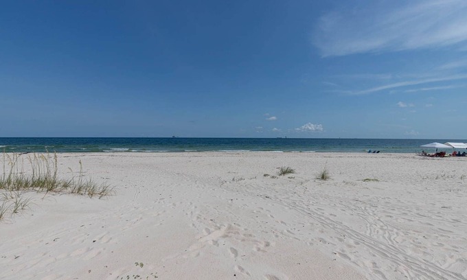 Fort Morgan House | Blue Hideaway 2888 3 Bedroom Home