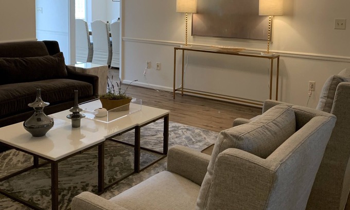 Tuscaloosa House | Close to Everything...Next to Perfect