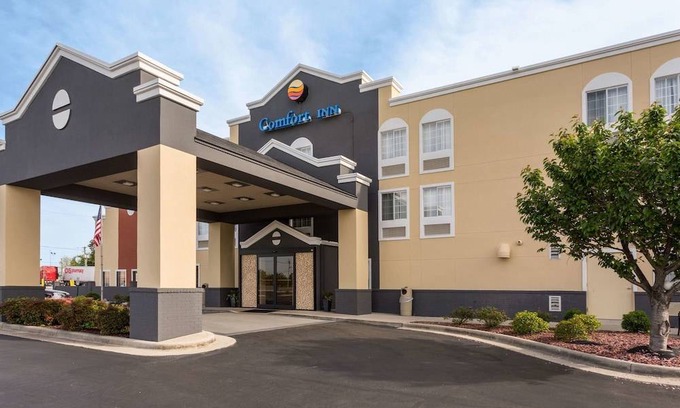 Priceville Hotel | Comfort Inn Decatur Priceville