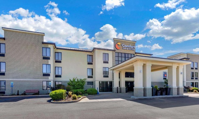Lincoln Hotel | Comfort Inn & Suites