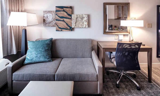 Montgomery Condo | Condo ∙ 1 bedroom ∙ 3 guests