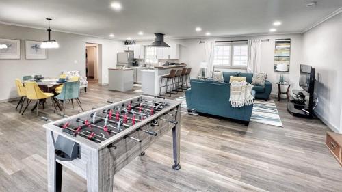 Decatur House | Decatur's Family Sport Haven & Backyard Bliss
