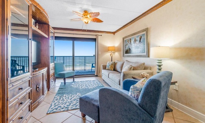 Ono Island Apartment | Ocean Breeze West 302