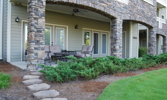 Talladega Apartment | Peaceful Escape to the Beautiful Lake Logan Martin